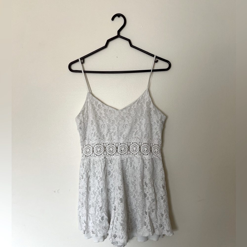 Altar’d State Feminine white floral Romper